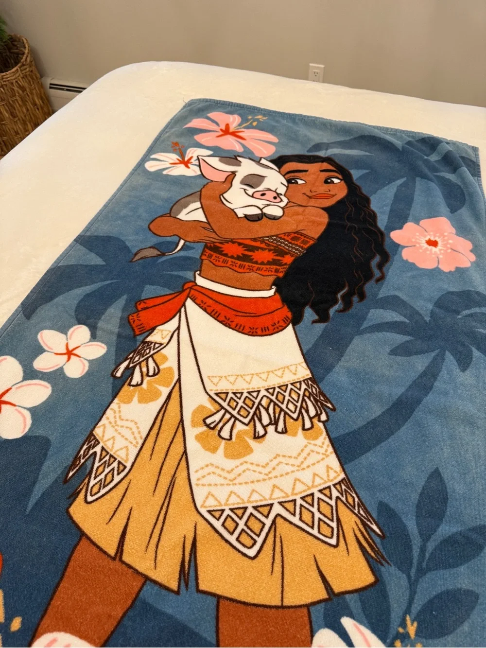 Disney Moana Beach Towel – Blue with Red, Pink, White, Tan Accents